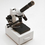 Microscopio Bresser Duolux 20x-1280x equipo completo
